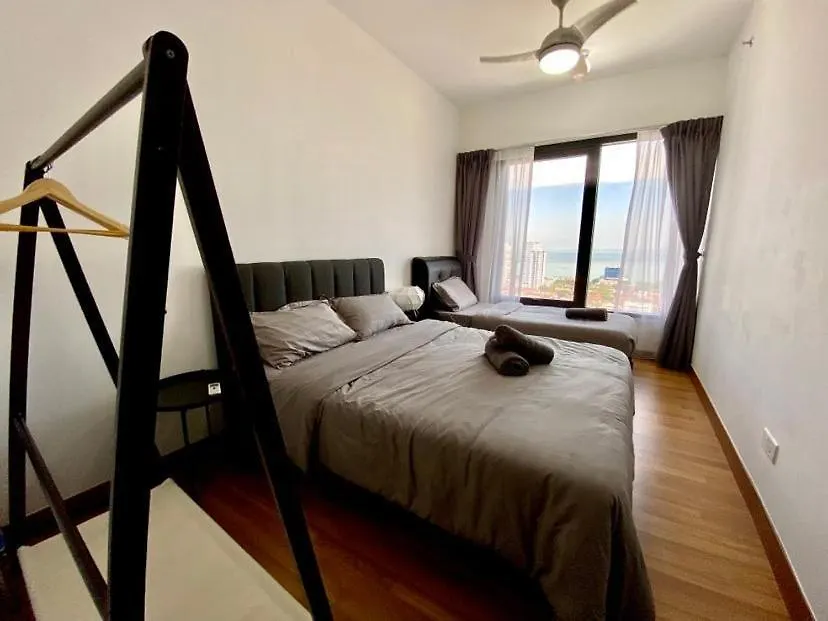 Apartamento Tropicana 218 Macalister Sea & City View By Staycation Homestay George Town Malásia